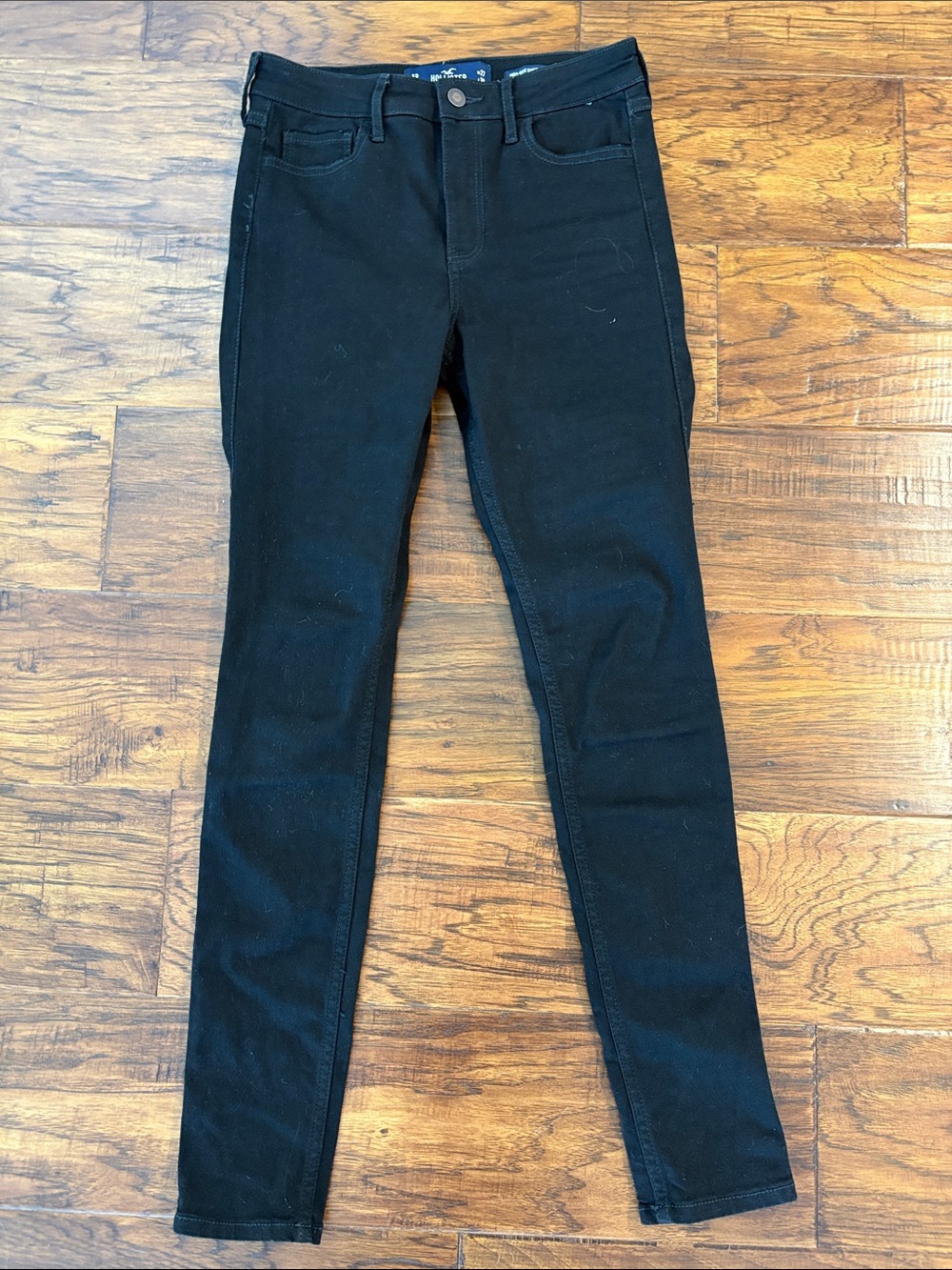 Hollister High-Rise super skinny jeans NEW
